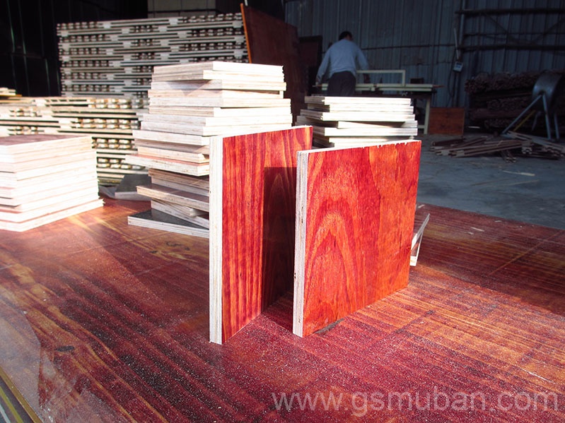 清水模板生產(chǎn)廠家介紹 清水板廠哪里有 清水模板生產(chǎn)廠家介紹 清水板廠哪里有