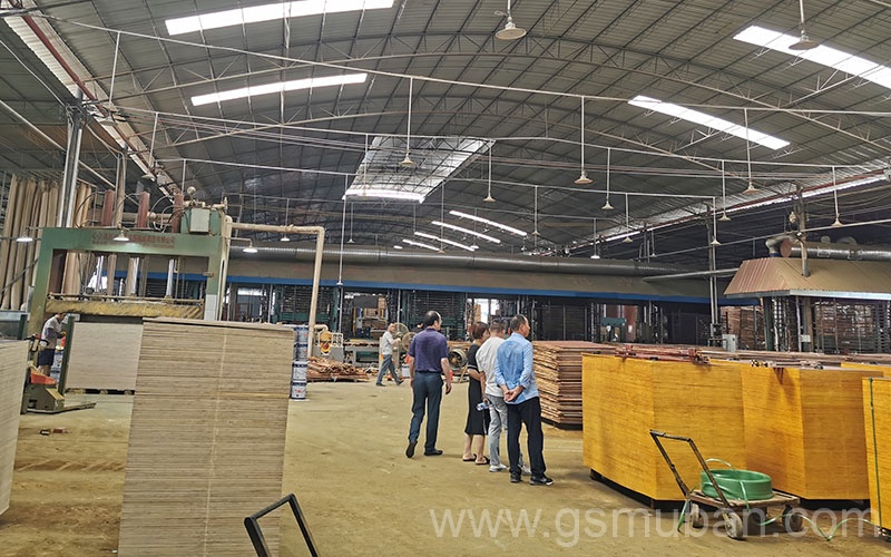 木模板使用技巧，助您完美施工！